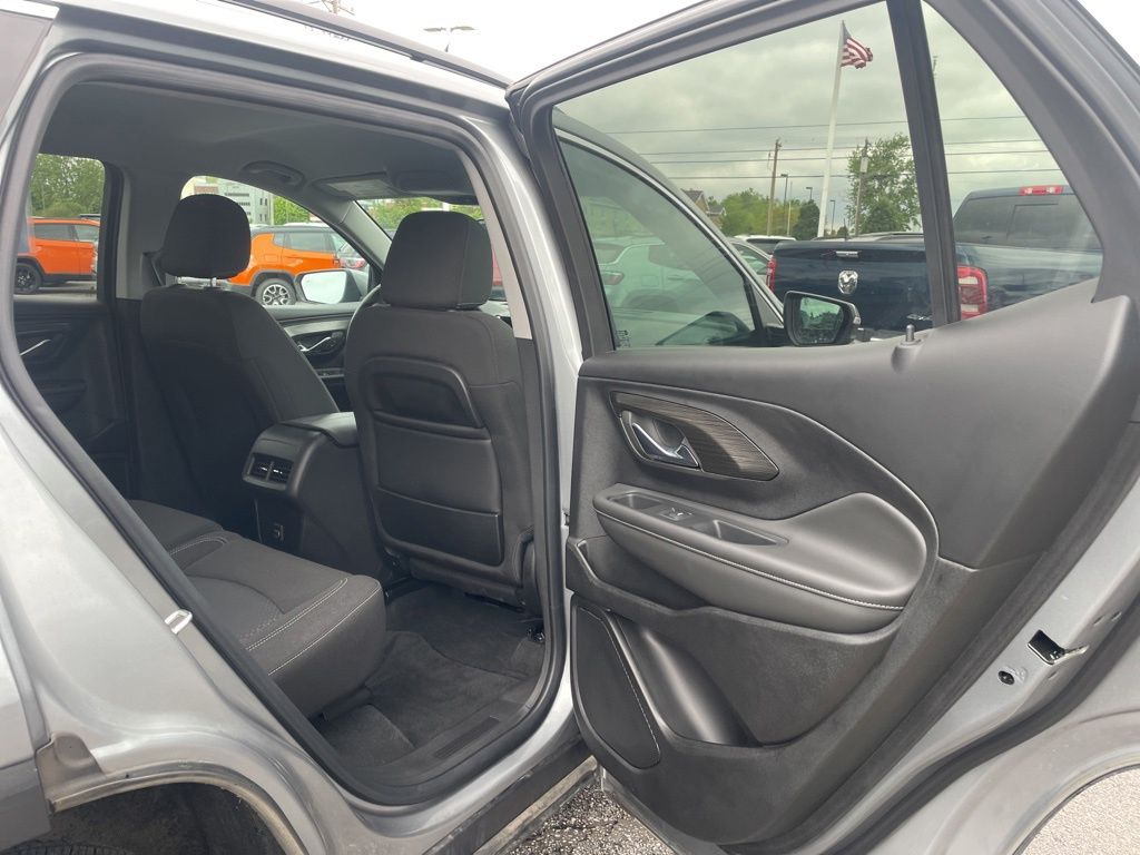 Used 2023 GMC Terrain - photo 36