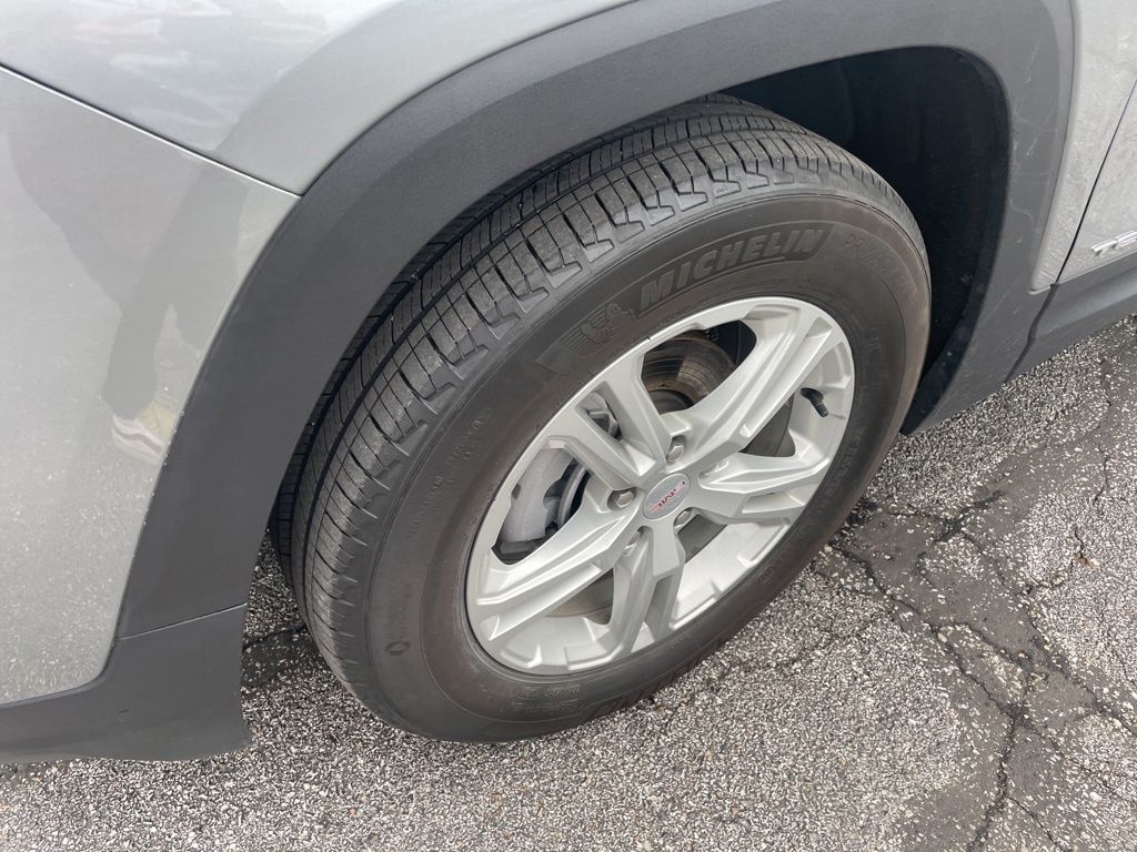 Used 2023 GMC Terrain - photo 11