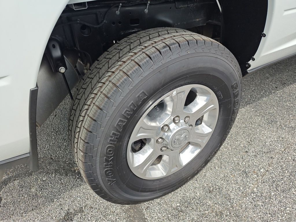 Used 2024 Ram 2500 - photo 13