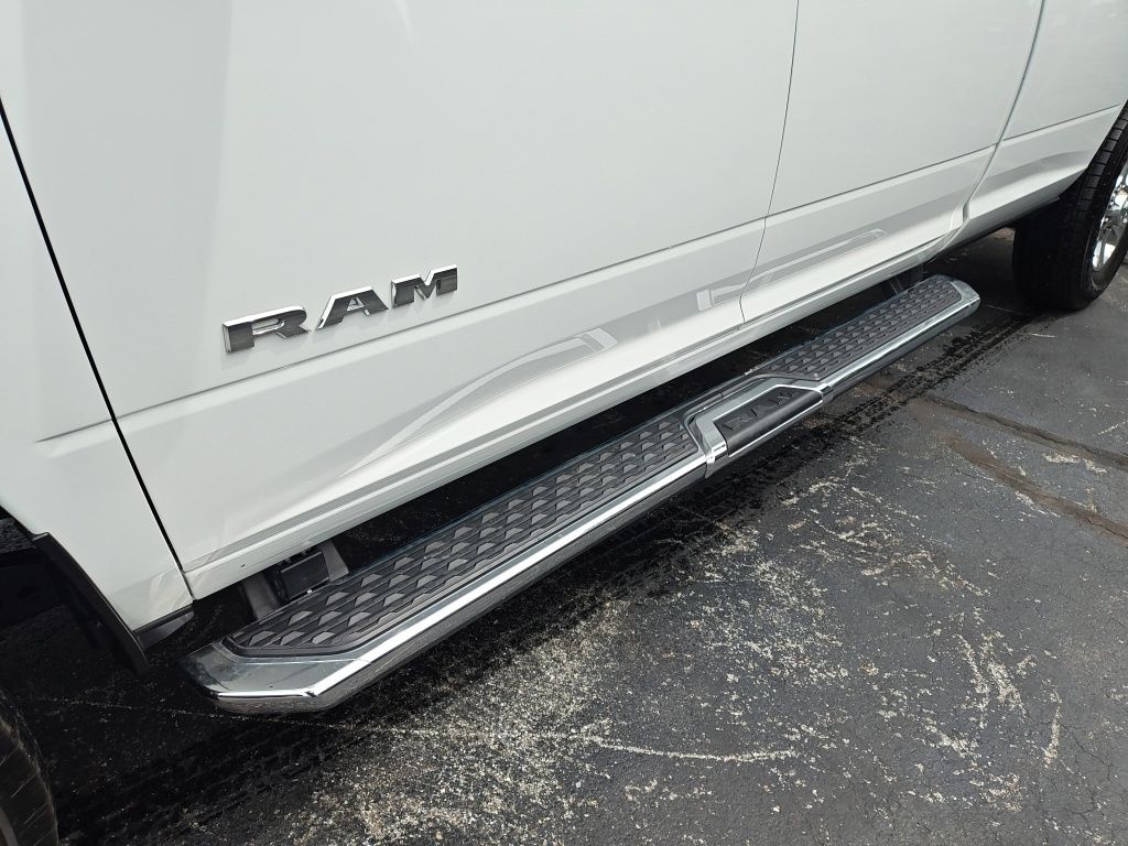 Used 2024 Ram 2500 - photo 15