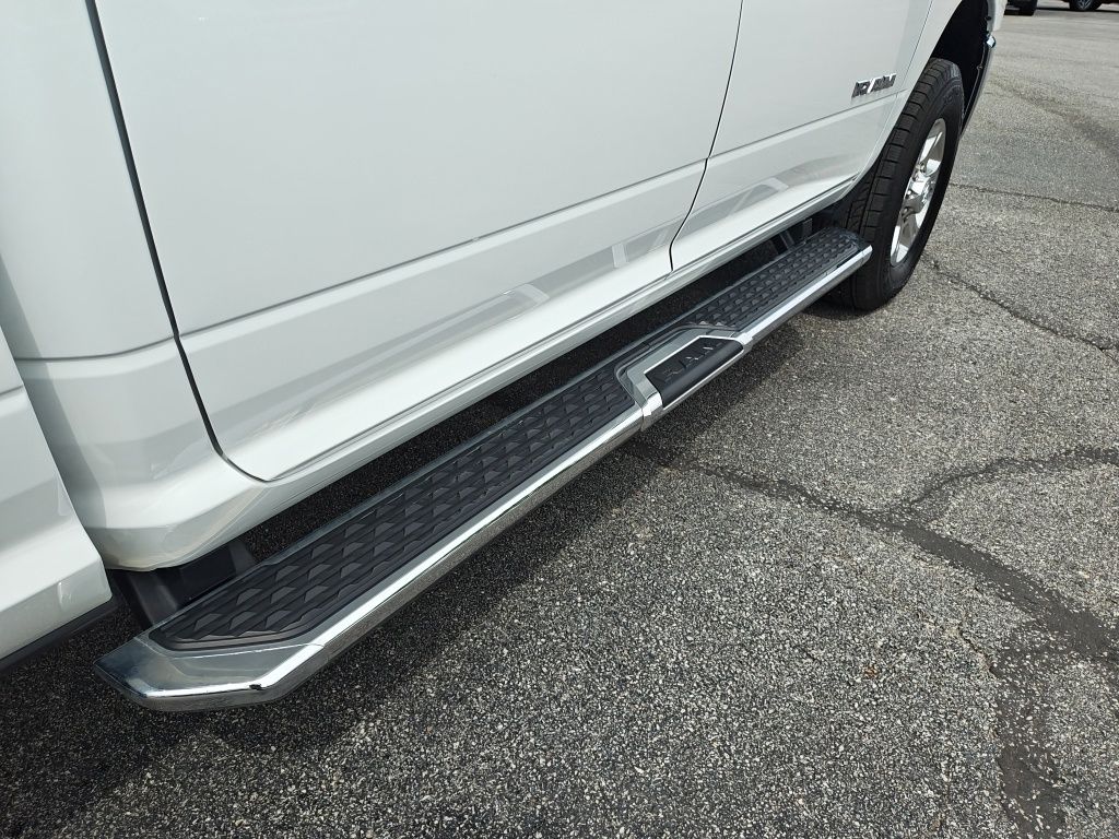Used 2024 Ram 2500 - photo 16