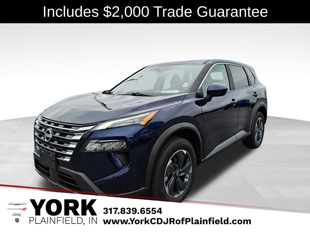 Used 2025 Nissan Rogue - photo 1