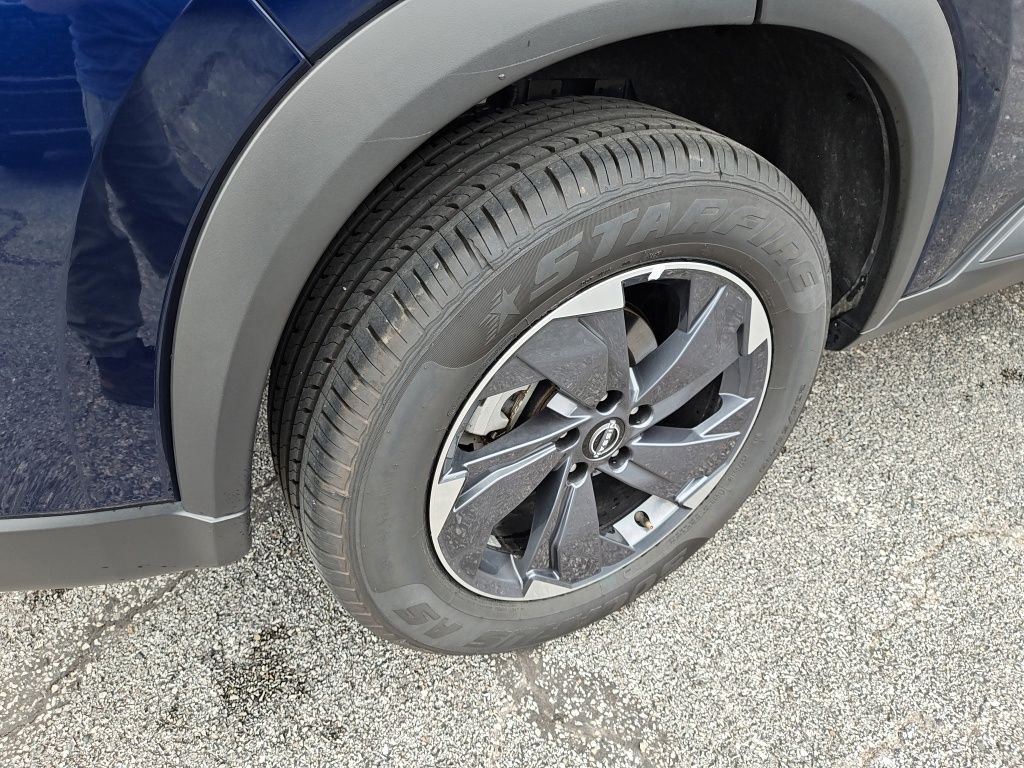 Used 2025 Nissan Rogue - photo 13