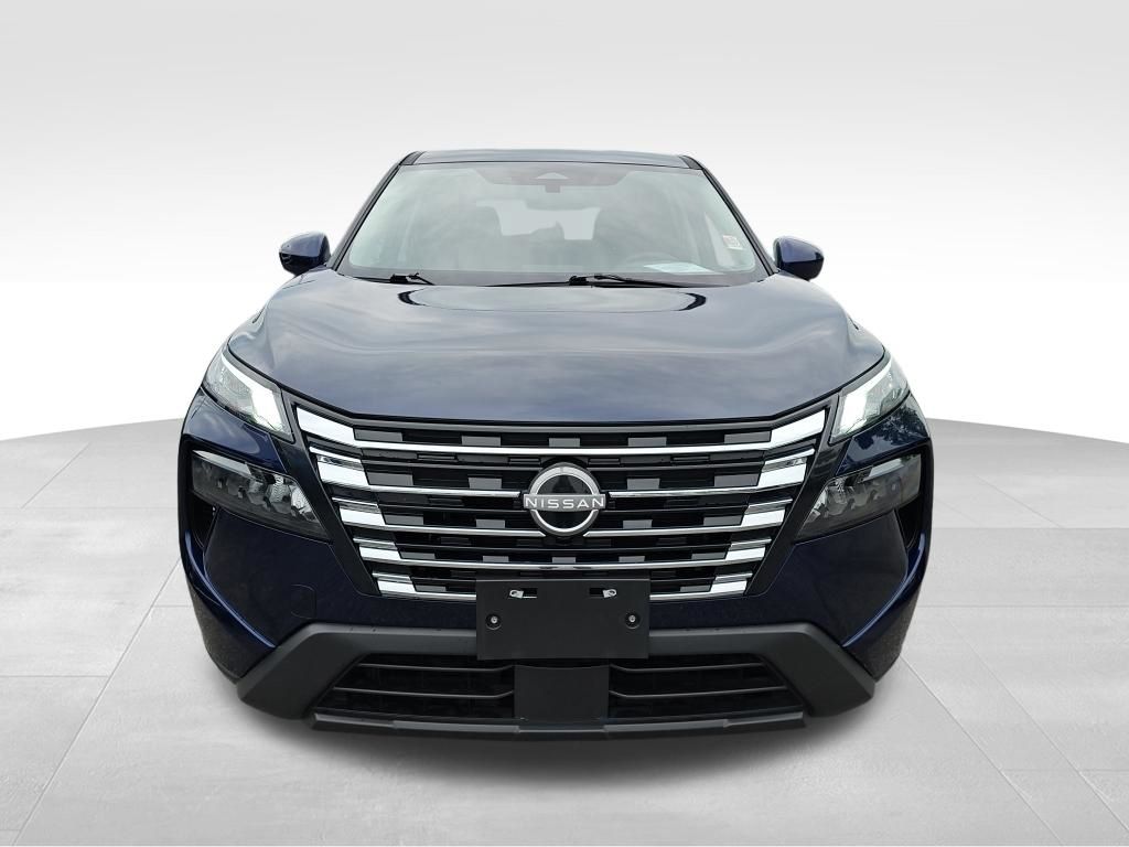 Used 2025 Nissan Rogue - photo 10