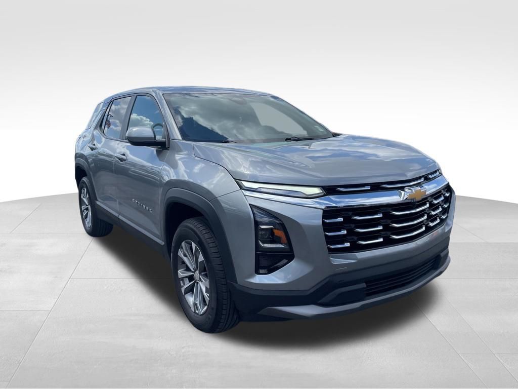 Used 2025 Chevrolet Equinox - photo 8
