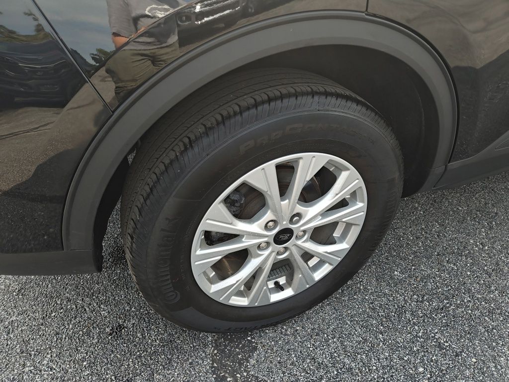 Used 2023 Ford Escape - photo 13