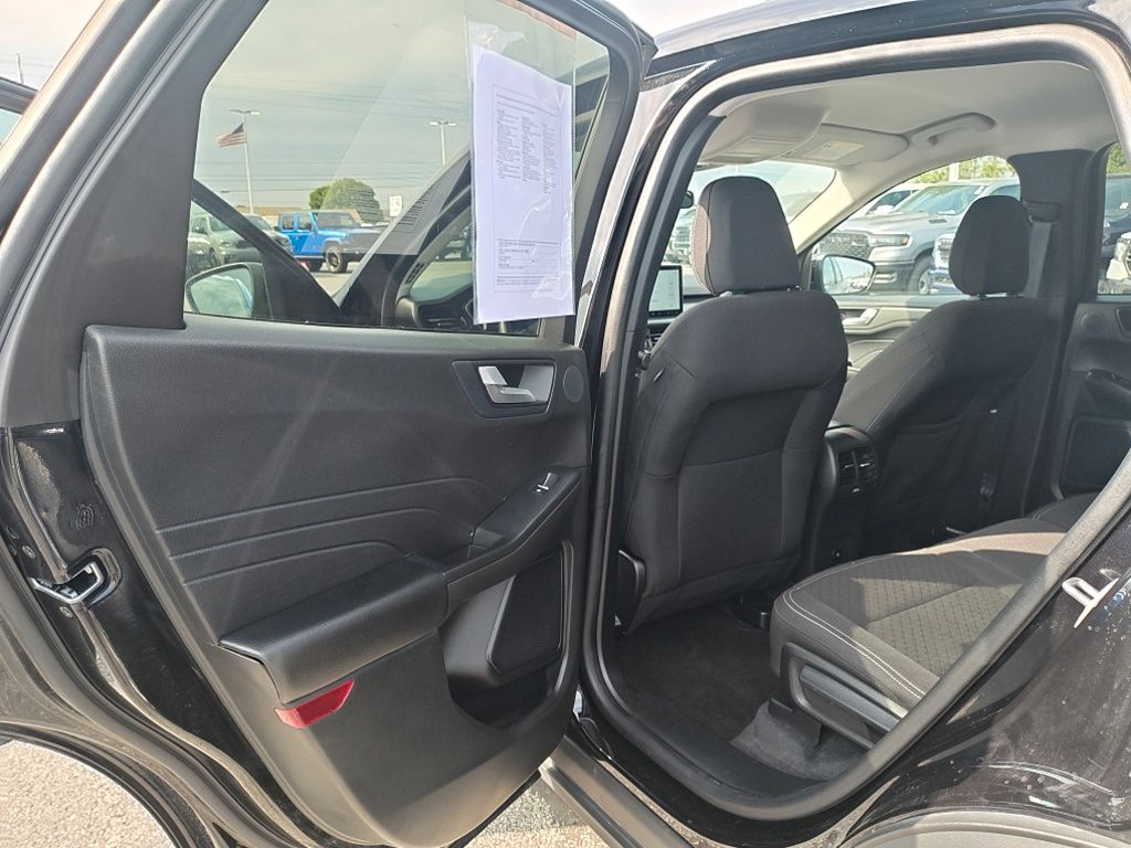 Used 2023 Ford Escape - photo 30