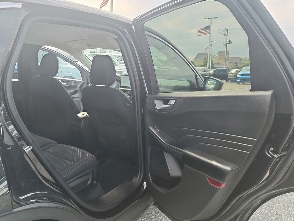 Used 2023 Ford Escape - photo 36