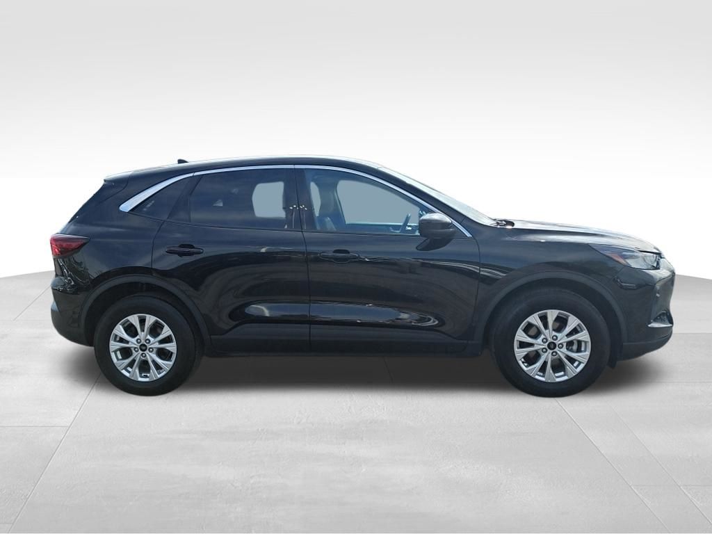 Used 2023 Ford Escape - photo 8