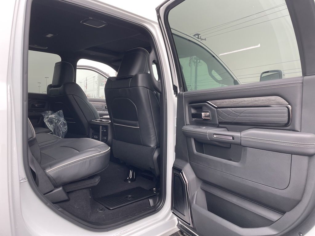 New 2026 Ram 2500 - photo 37