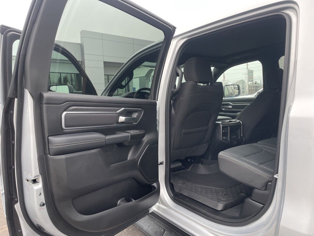 New 2026 Ram 1500 - photo 34