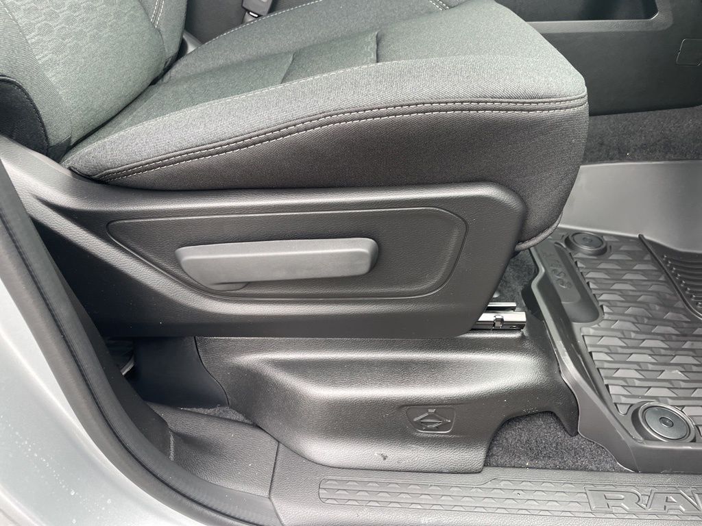 New 2026 Ram 1500 - photo 43