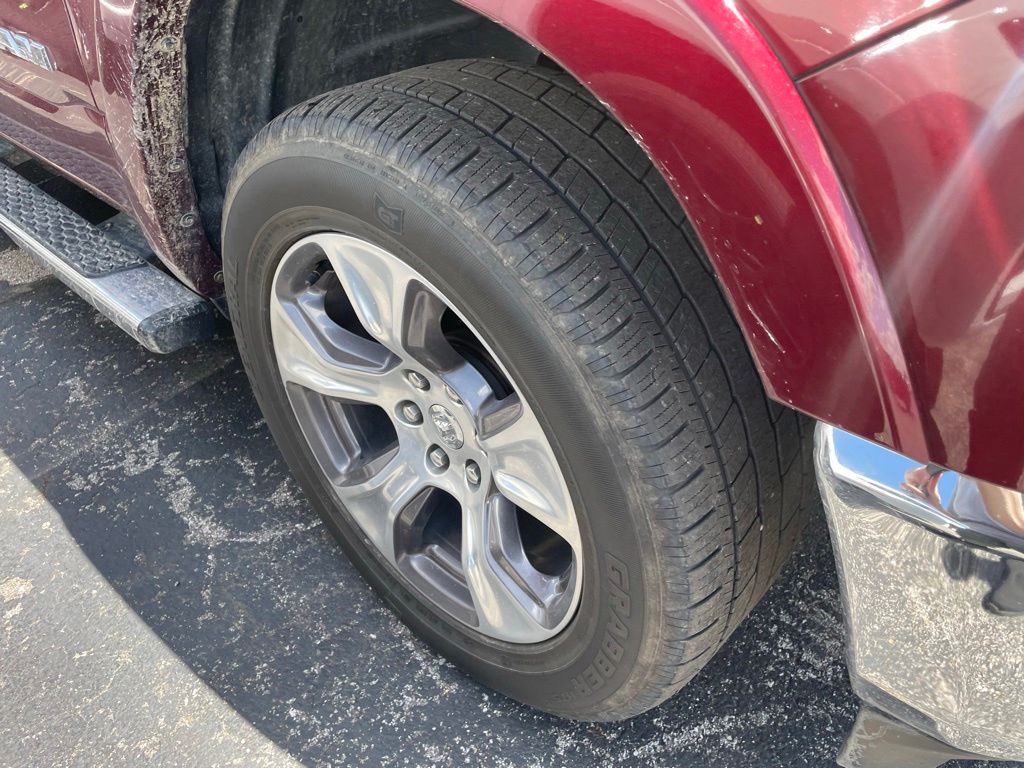 Used 2020 Ram 1500 - photo 12