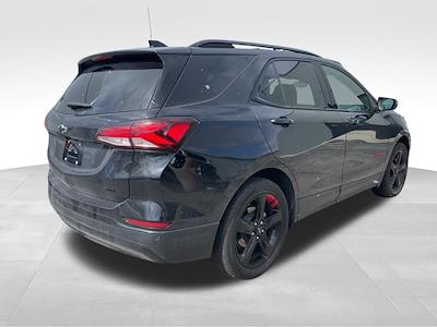 Used 2024 Chevrolet Equinox - photo 1