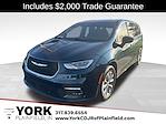 Used 2025 Chrysler Pacifica Select Minivan for sale #PF26162A - photo 1