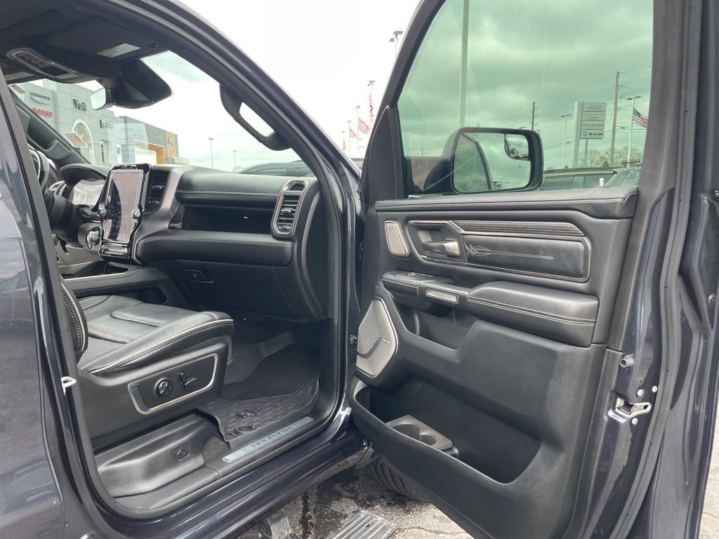 Used 2020 Ram 1500 - photo 40