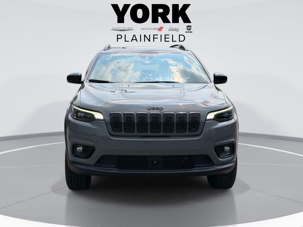 Used 2022 Jeep Cherokee - photo 2