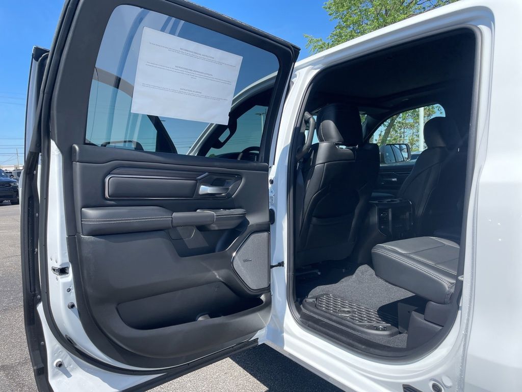New 2026 Ram 1500 - photo 32