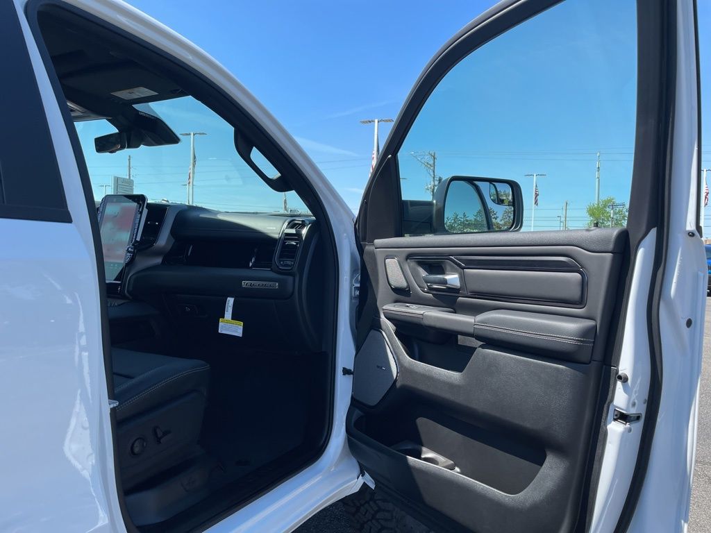 New 2026 Ram 1500 - photo 38