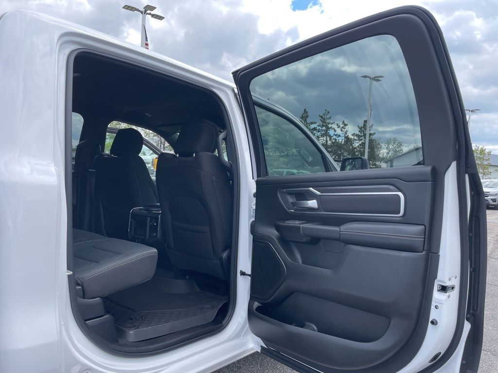 New 2026 Ram 1500 - photo 37