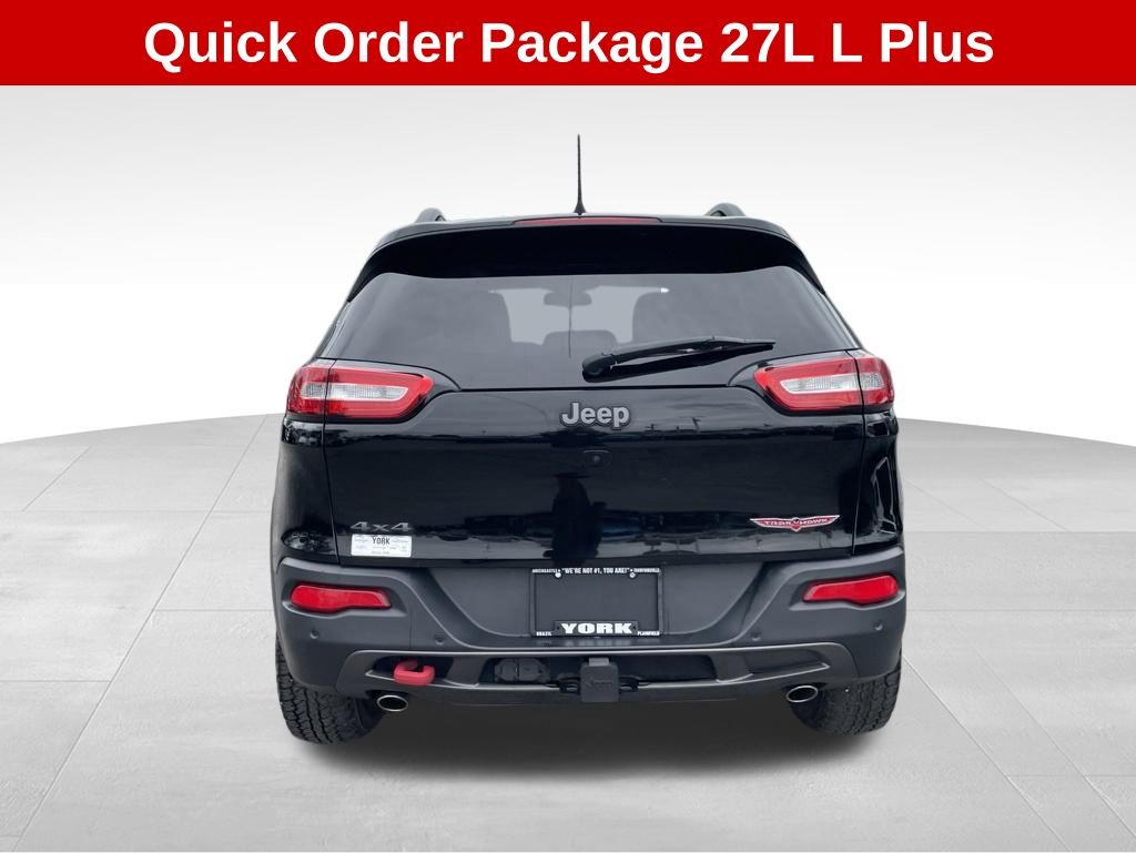 Used 2017 Jeep Cherokee - photo 6