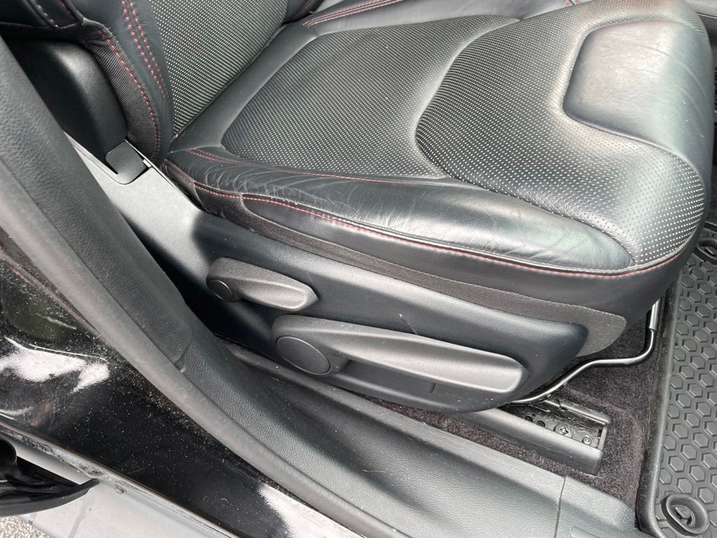 Used 2017 Jeep Cherokee - photo 29