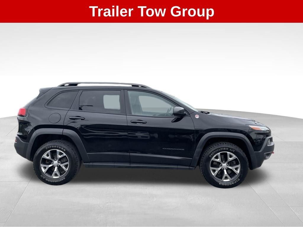 Used 2017 Jeep Cherokee - photo 9