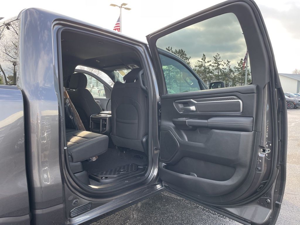New 2026 Ram 1500 - photo 35