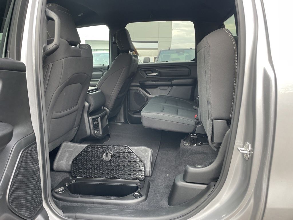 Used 2026 Ram 1500 - photo 36