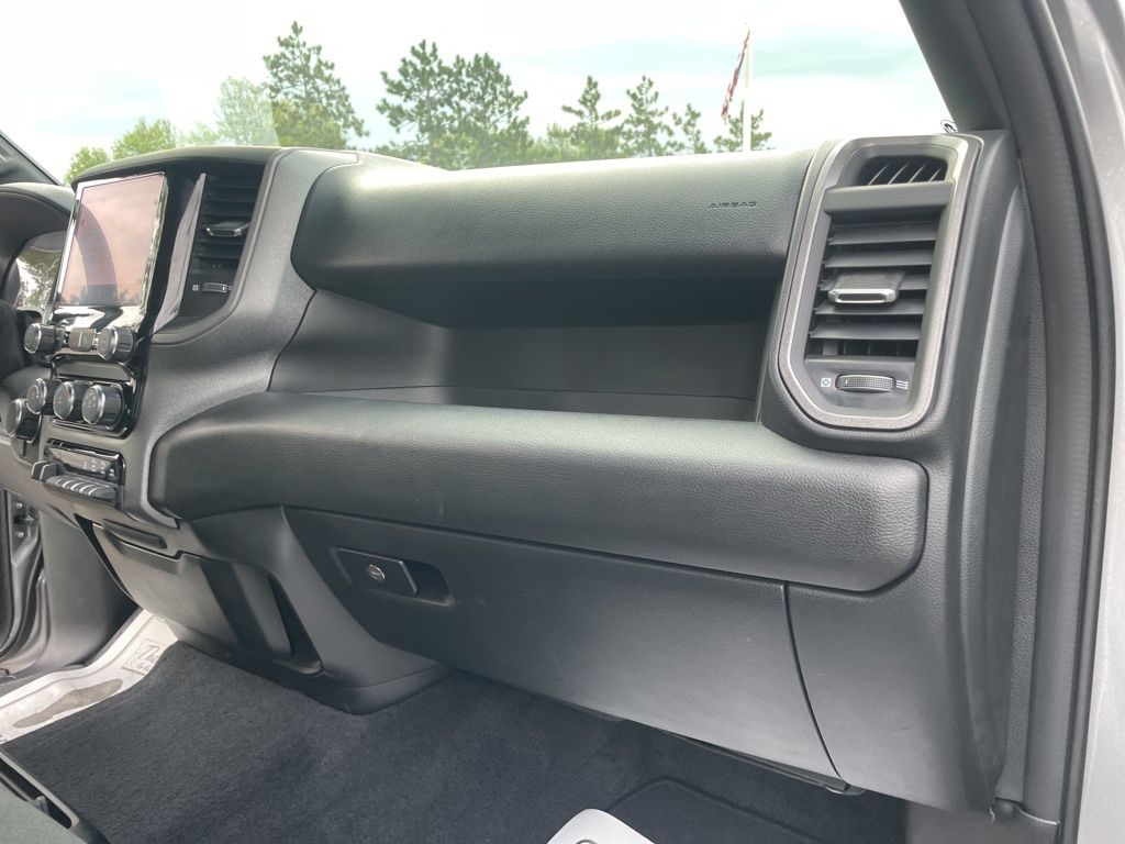 Used 2026 Ram 1500 - photo 41
