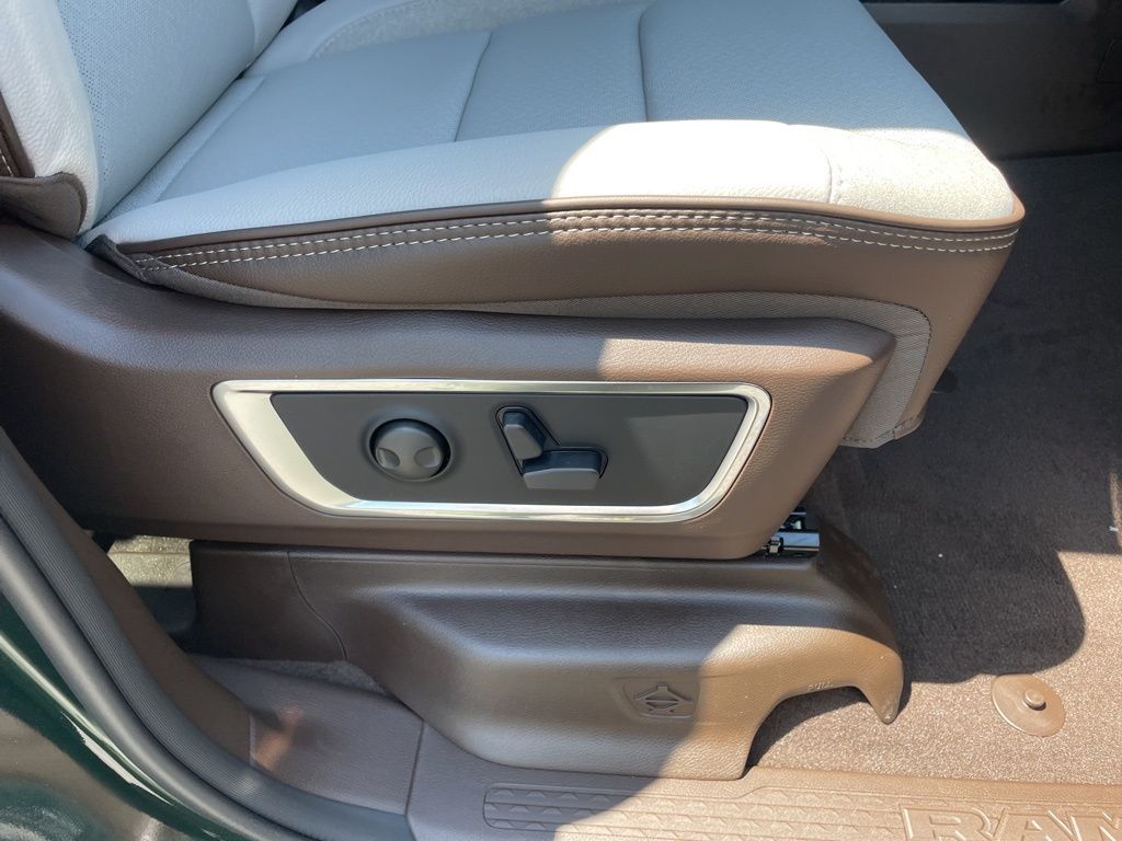 New 2026 Ram 1500 - photo 43