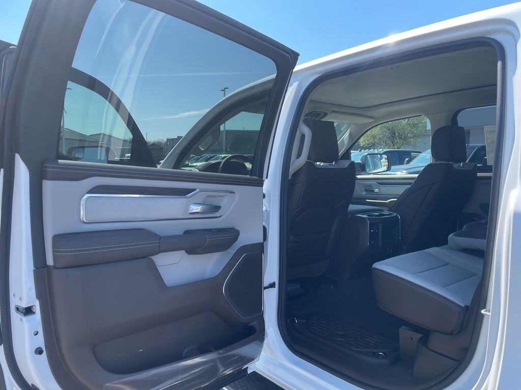 New 2026 Ram 1500 - photo 33