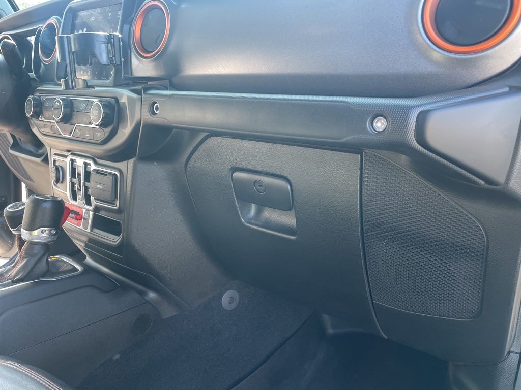 Used 2021 Jeep Gladiator - photo 27