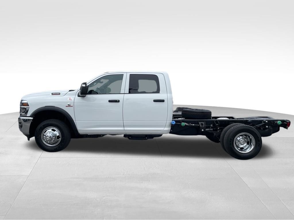 New 2026 Ram 3500 - photo 2
