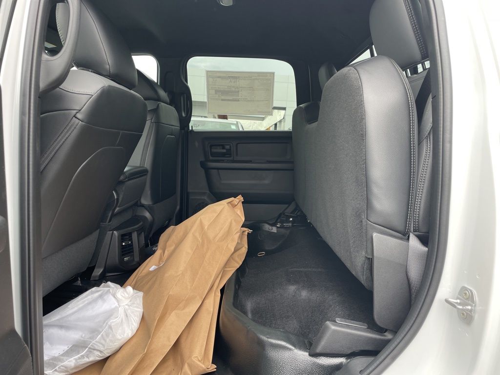 New 2026 Ram 3500 - photo 33