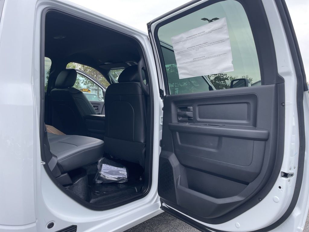 New 2026 Ram 3500 - photo 34