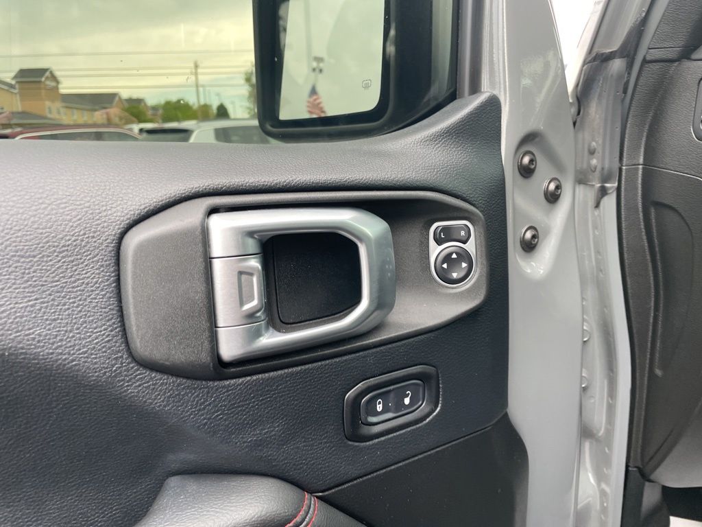 Used 2019 Jeep Wrangler - photo 12