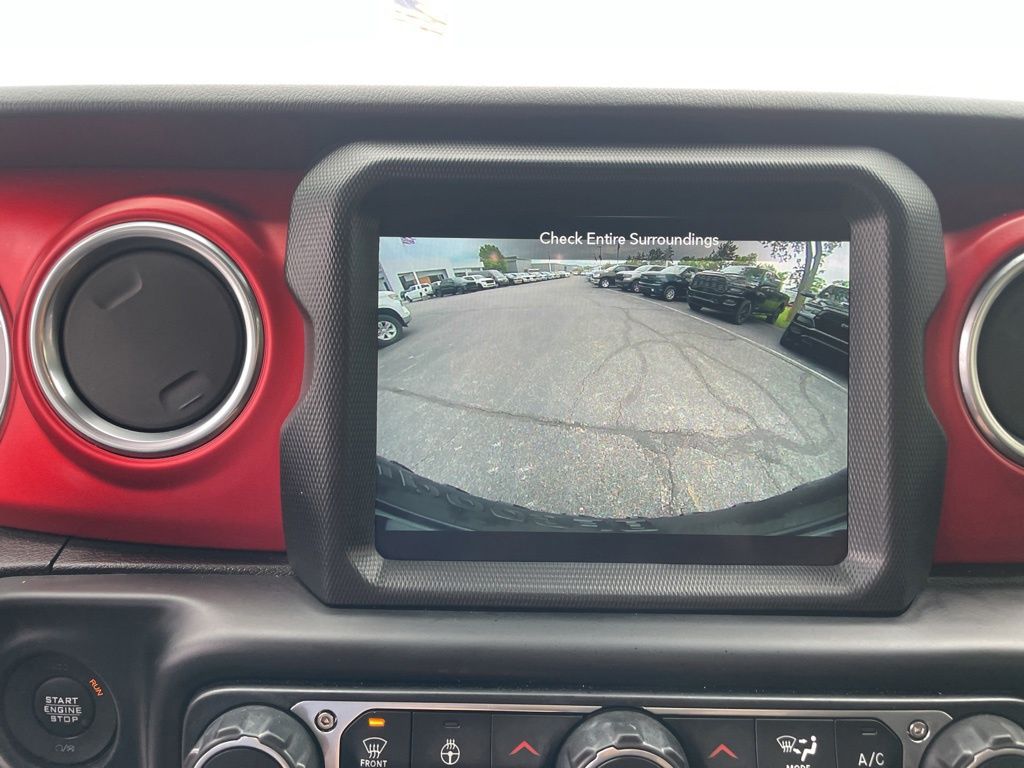 Used 2019 Jeep Wrangler - photo 24