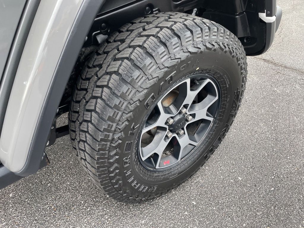 Used 2019 Jeep Wrangler - photo 9