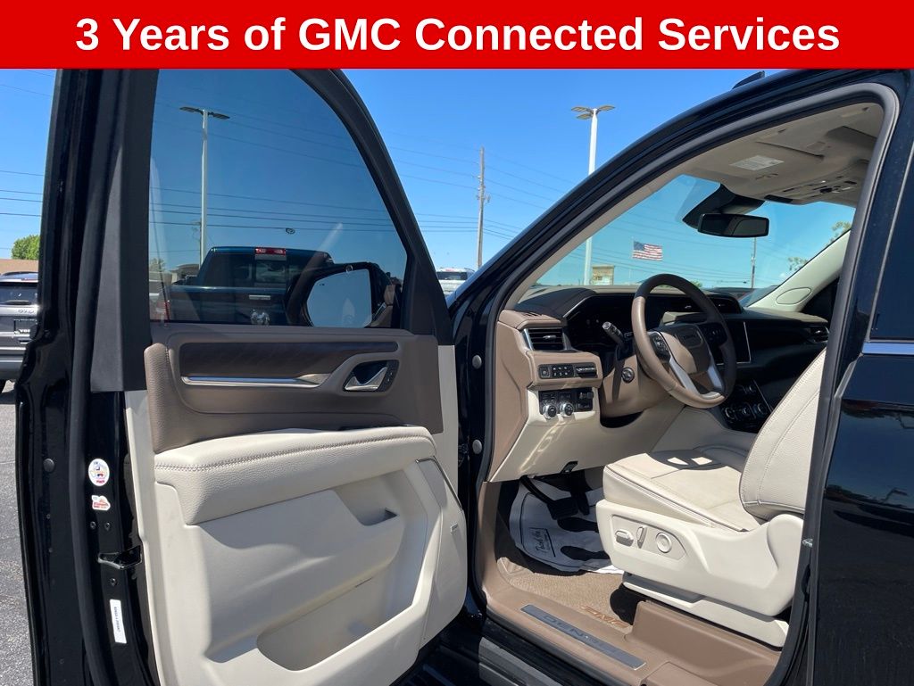 Used 2023 GMC Yukon - photo 2