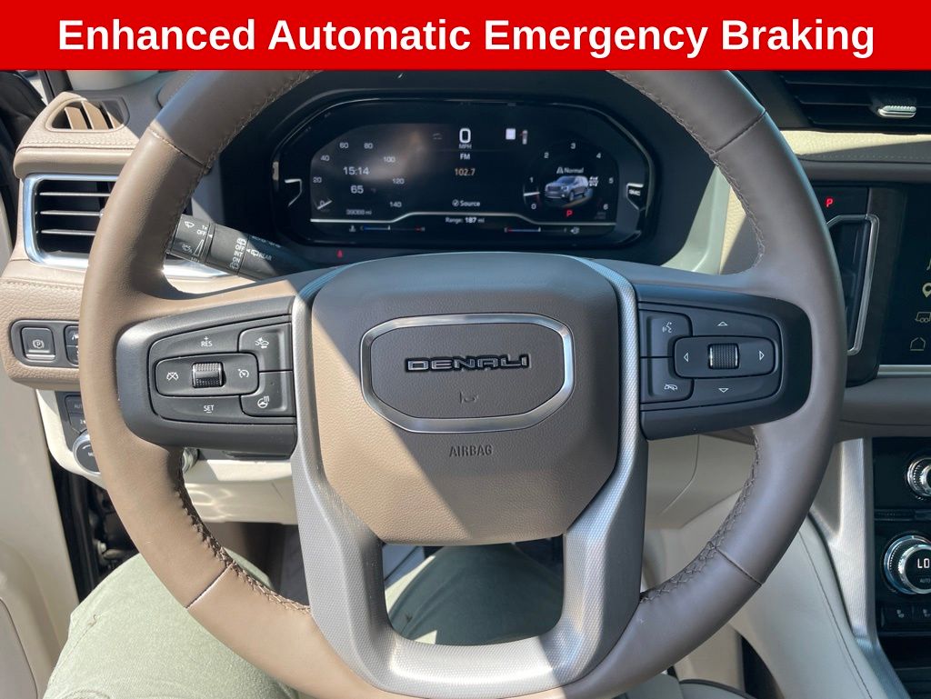 Used 2023 GMC Yukon - photo 9