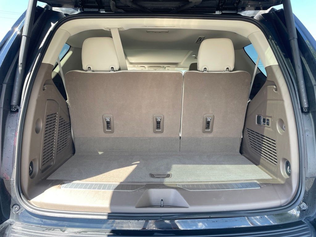 Used 2023 GMC Yukon - photo 21