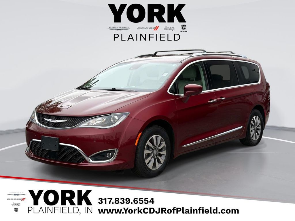 Used 2020 Chrysler Pacifica - photo 1