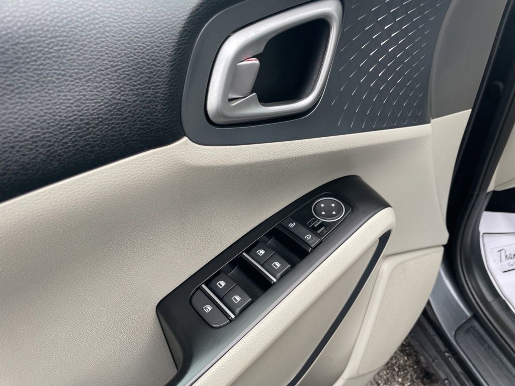 Used 2021 Kia Soul - photo 18