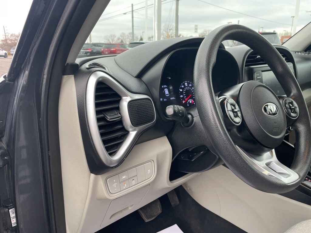 Used 2021 Kia Soul - photo 20