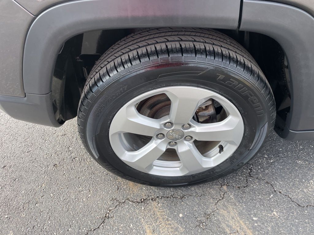 Used 2019 Jeep Compass - photo 14