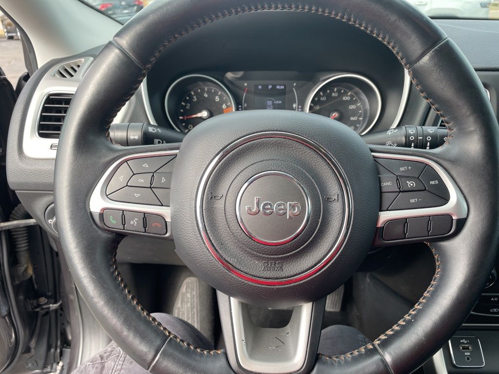 Used 2019 Jeep Compass - photo 24
