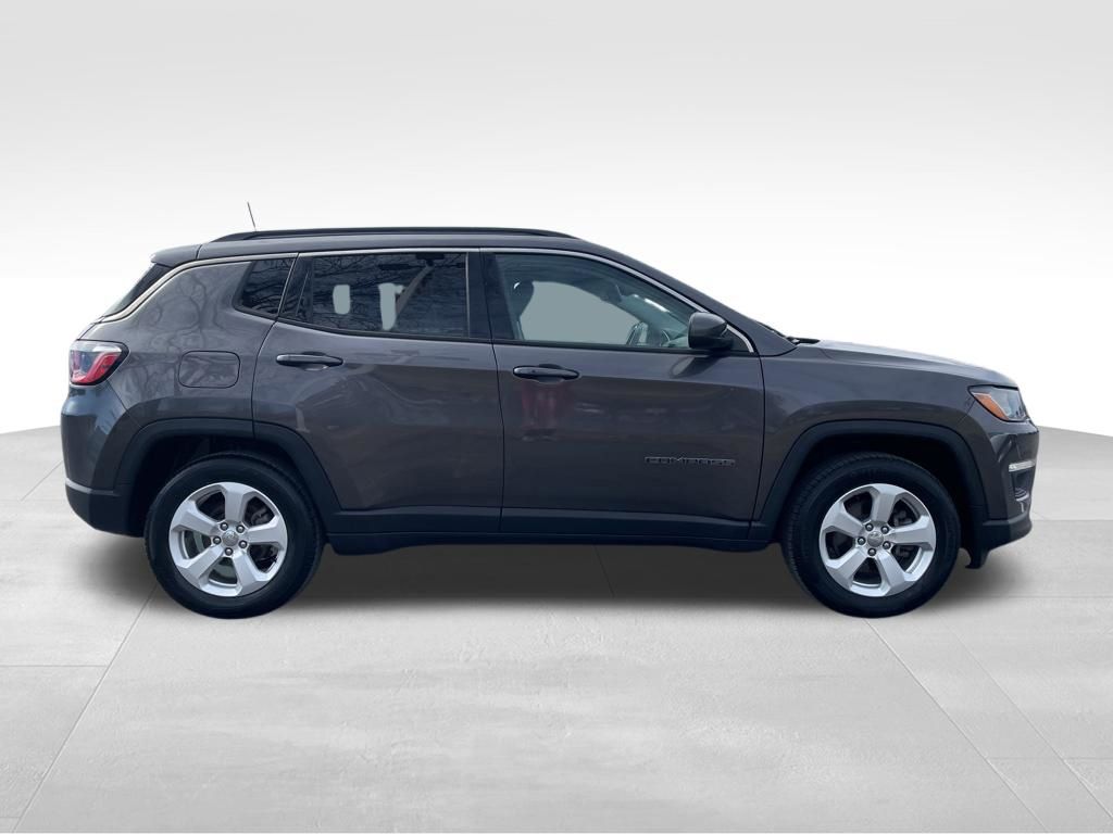 Used 2019 Jeep Compass - photo 9