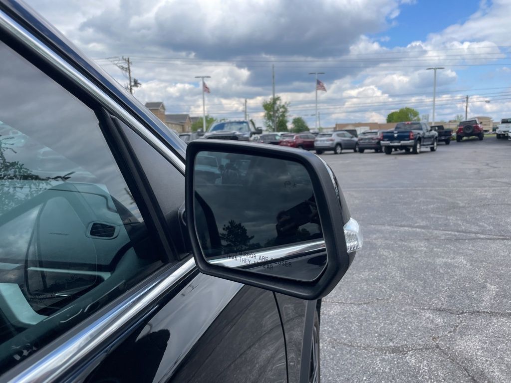 Used 2020 GMC Acadia - photo 15