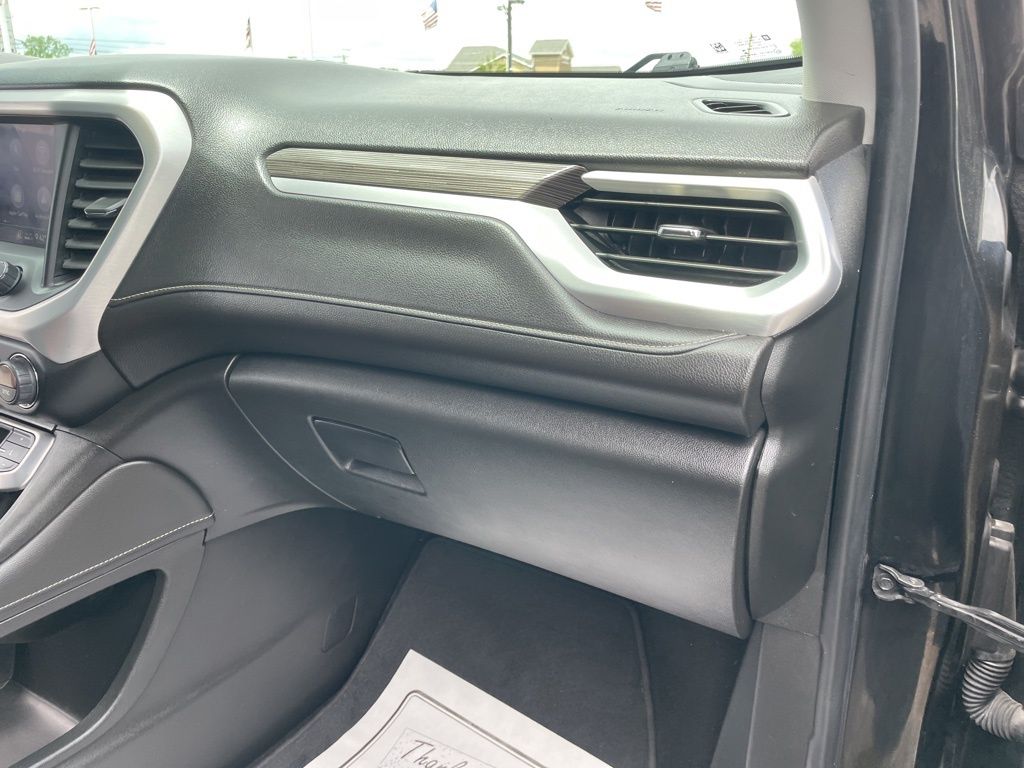 Used 2020 GMC Acadia - photo 43